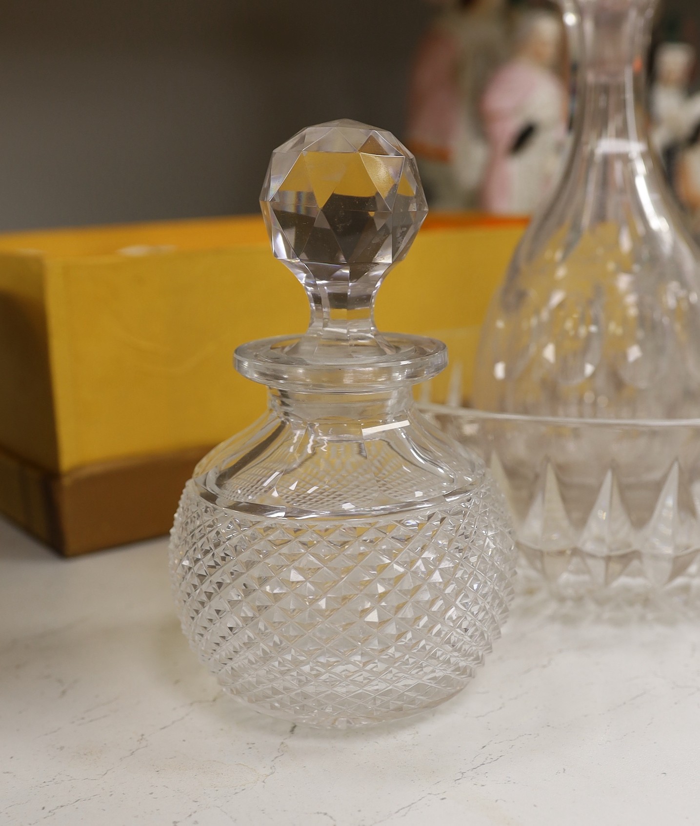 A Chinese boxed teaset and a group of glass